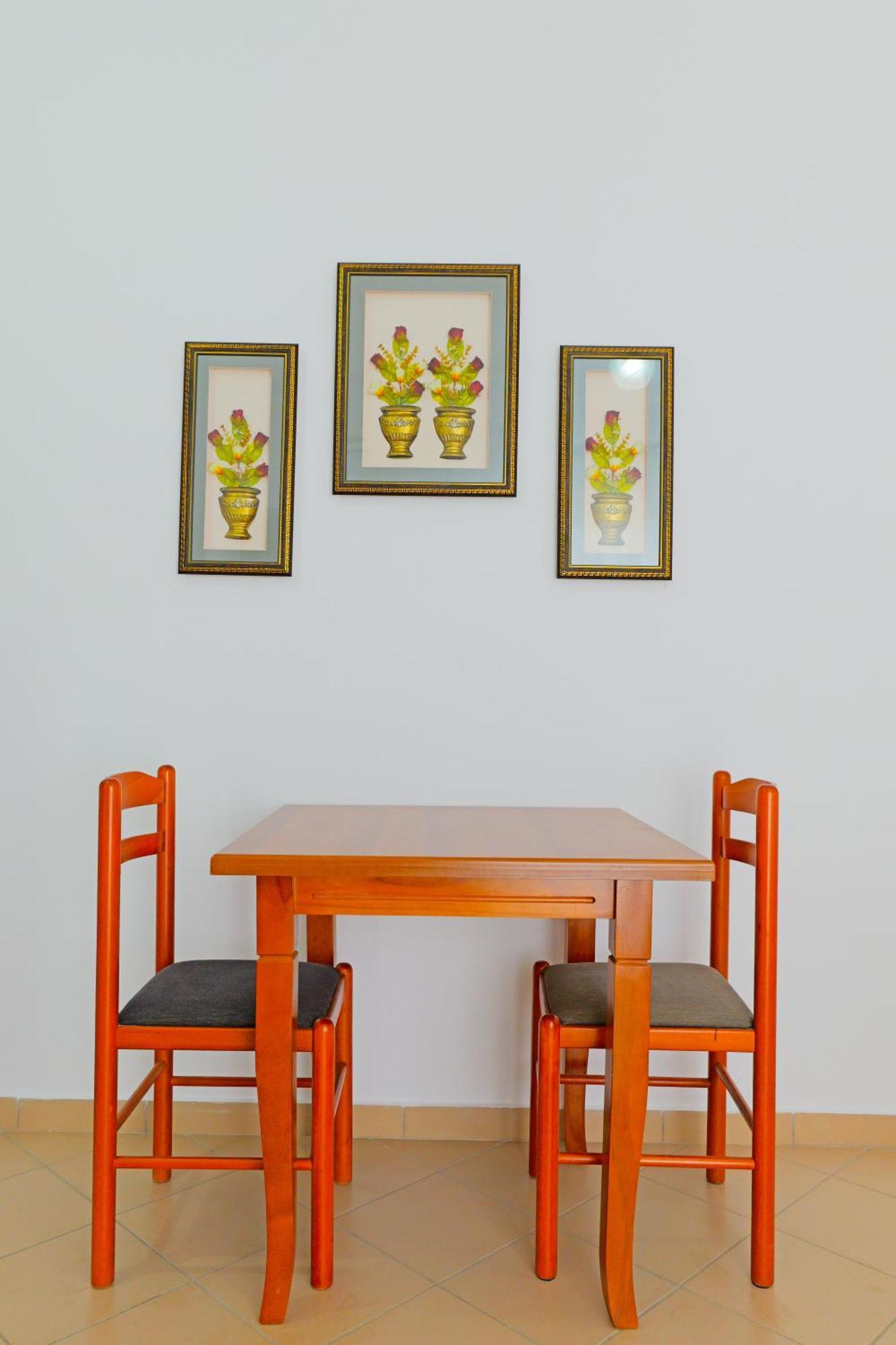 Vila Marina Apartments Sarande Ngoại thất bức ảnh