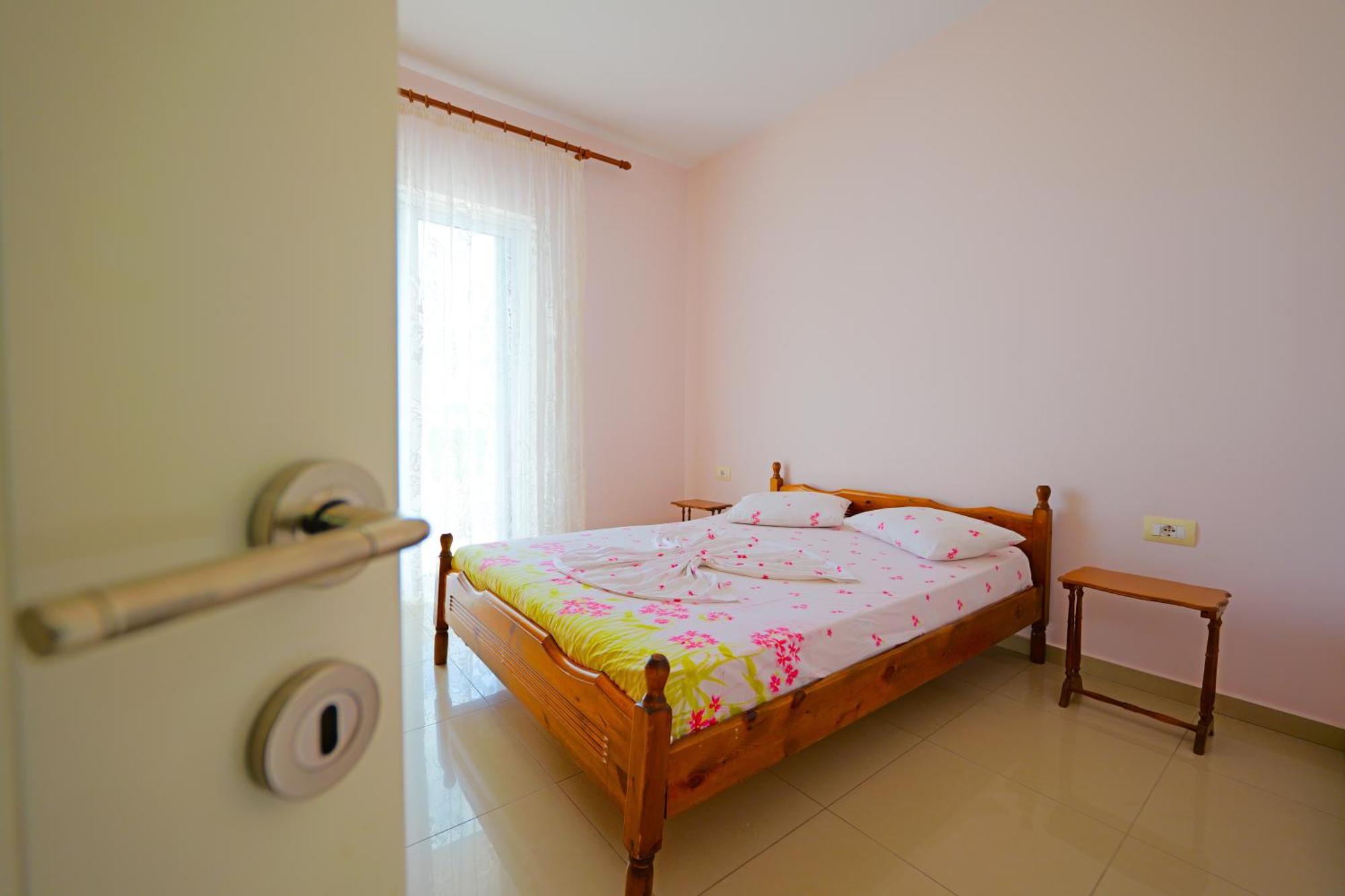 Vila Marina Apartments Sarande Ngoại thất bức ảnh