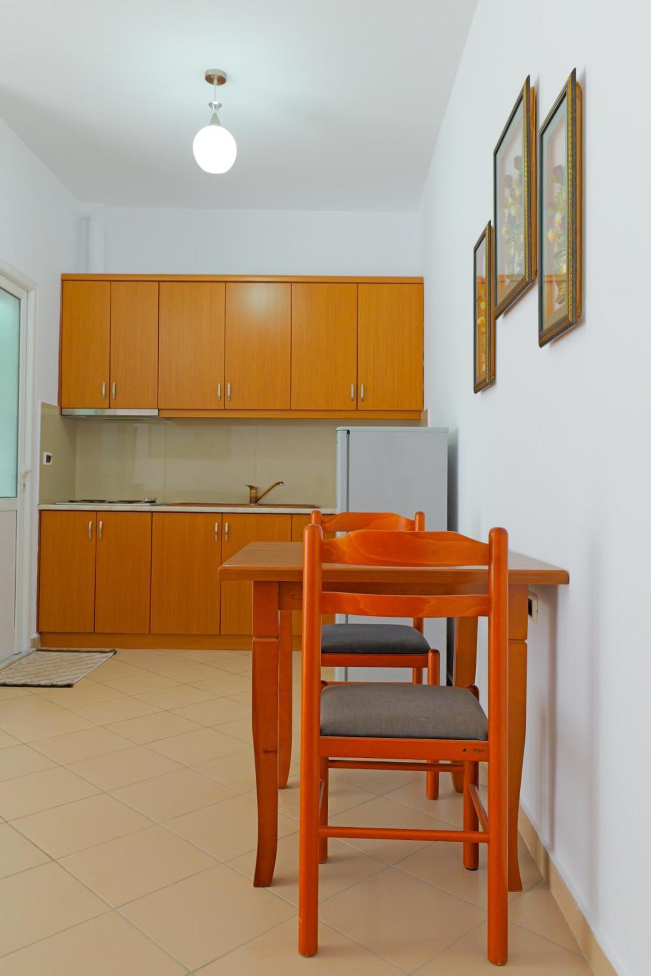 Vila Marina Apartments Sarande Ngoại thất bức ảnh