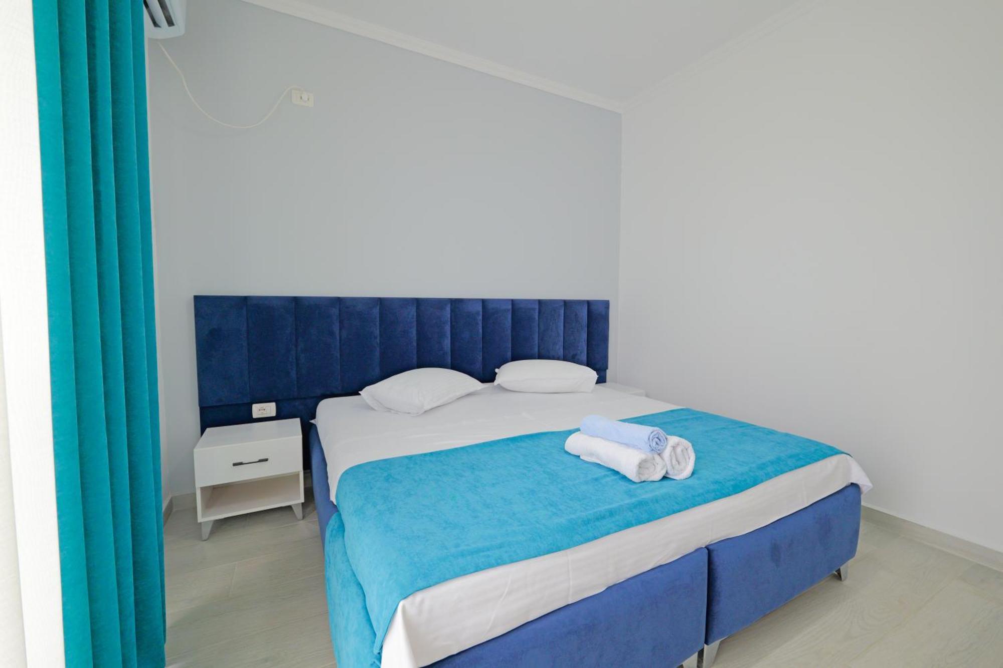 Vila Marina Apartments Sarande Ngoại thất bức ảnh