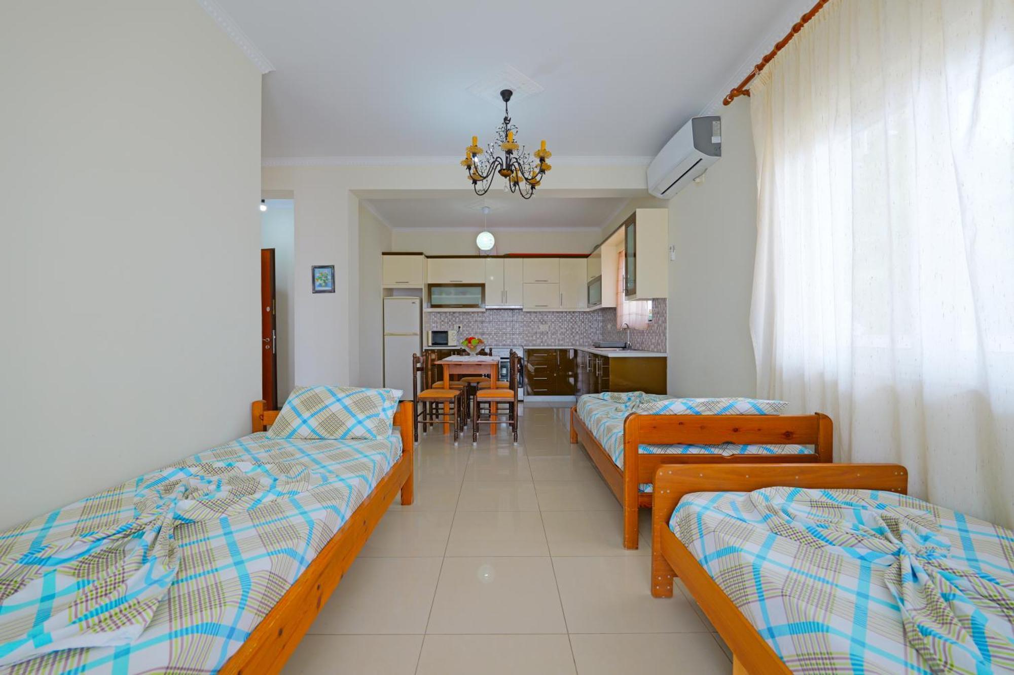 Vila Marina Apartments Sarande Ngoại thất bức ảnh