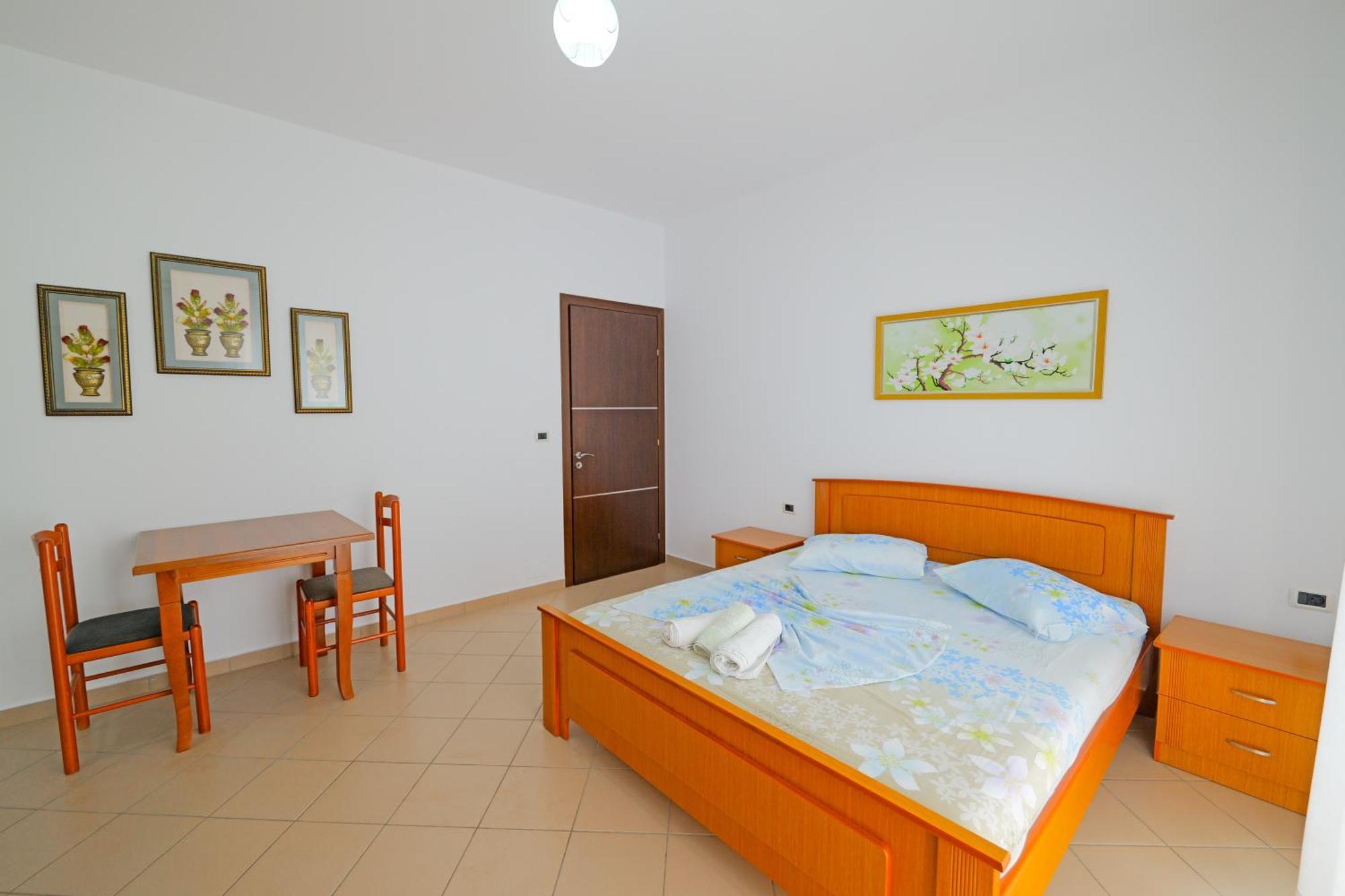 Vila Marina Apartments Sarande Ngoại thất bức ảnh