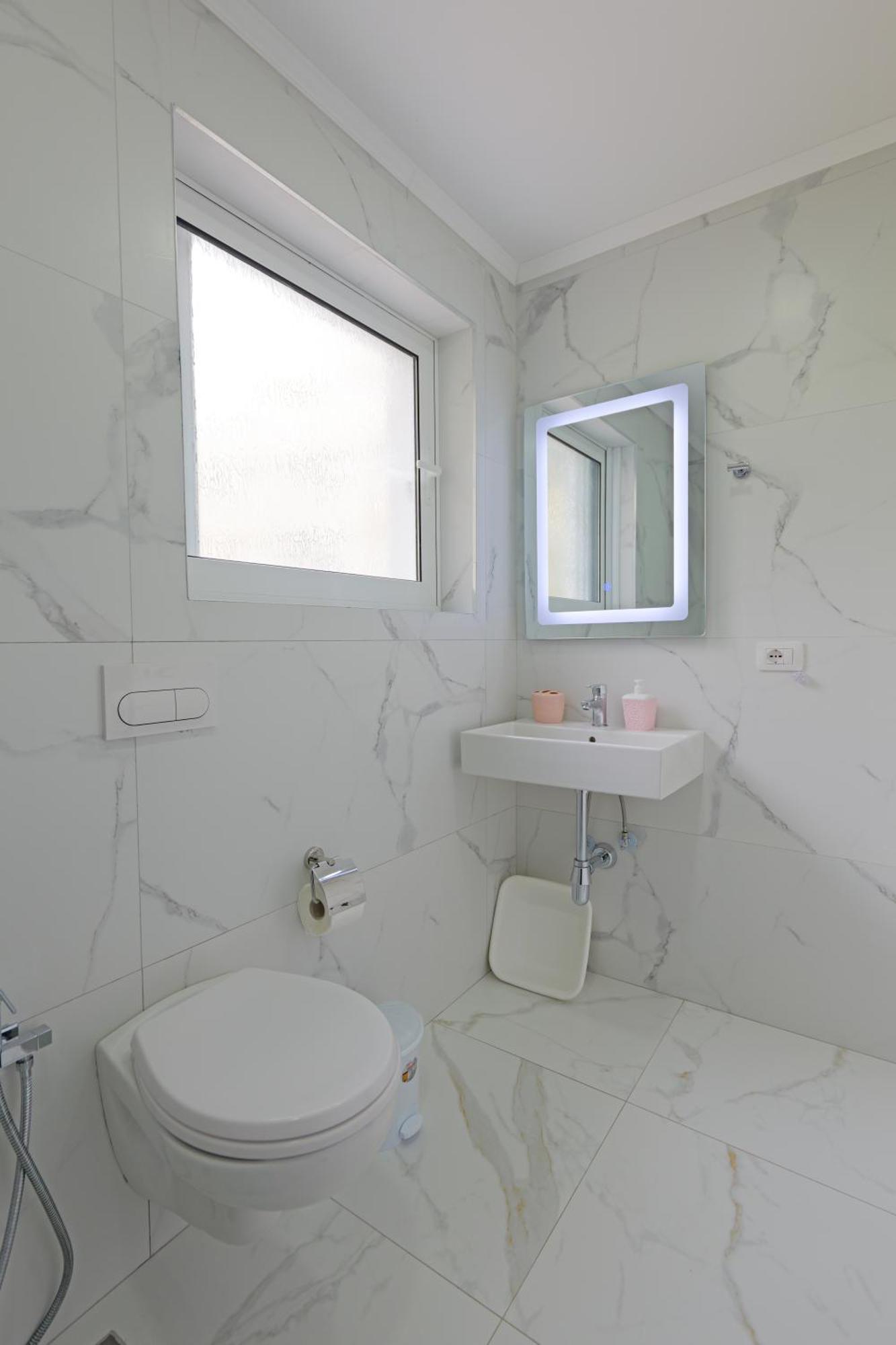 Vila Marina Apartments Sarande Ngoại thất bức ảnh