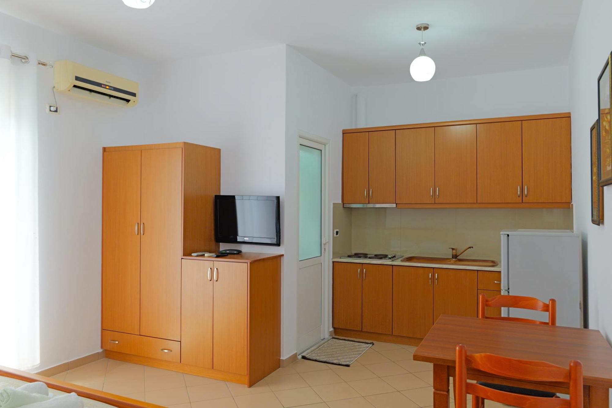 Vila Marina Apartments Sarande Ngoại thất bức ảnh